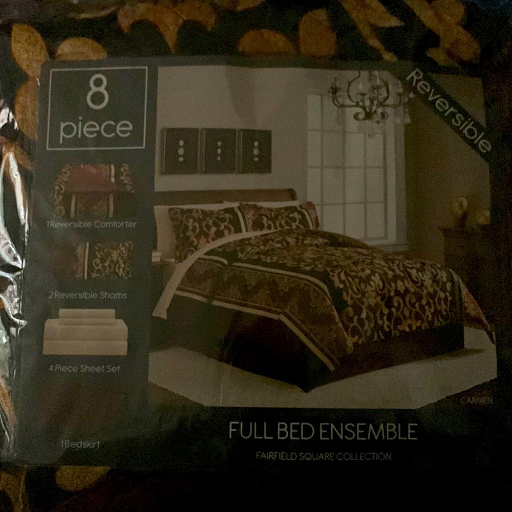 I’m selling home decor bedding etc all new items n I’m pricing them half off